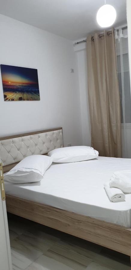 Redsun Apartment วญอเรอ ภายนอก รูปภาพ